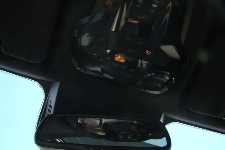 Alfa Romeo Stelvio din 2024 cu 3.040 km - oferta ALF207019 - foto 26