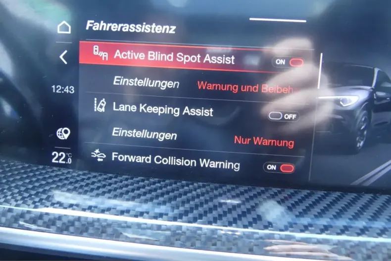 Alfa Romeo Stelvio din 2023 cu 22.545 km - oferta ALF207020 - foto 22