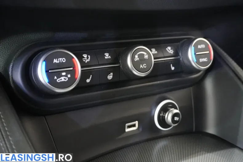 Alfa Romeo Stelvio din 2024 cu 54.290 km - oferta ALF207022 - foto 34