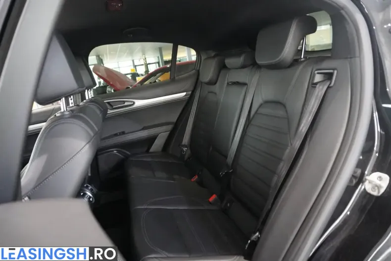 Alfa Romeo Stelvio din 2024 cu 54.290 km - oferta ALF207022 - foto 41
