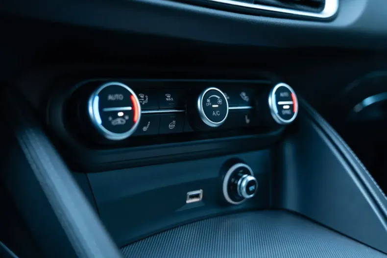 Alfa Romeo Stelvio din 2023 cu 29.000 km - oferta ALF207023 - foto 12