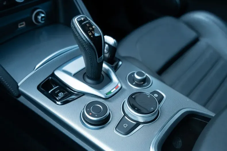 Alfa Romeo Stelvio din 2023 cu 29.000 km - oferta ALF207023 - foto 13