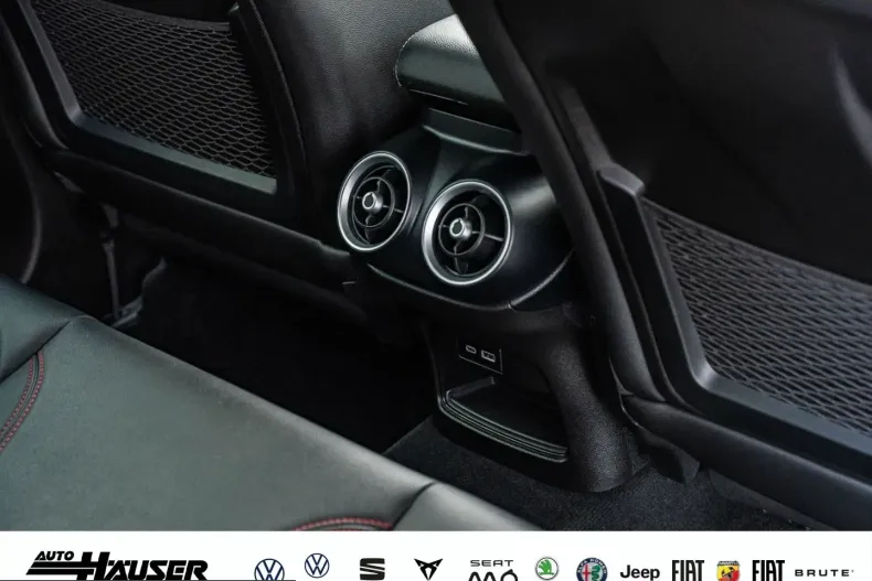 Alfa Romeo Stelvio din 2023 cu 45.992 km - oferta ALF207024 - foto 17