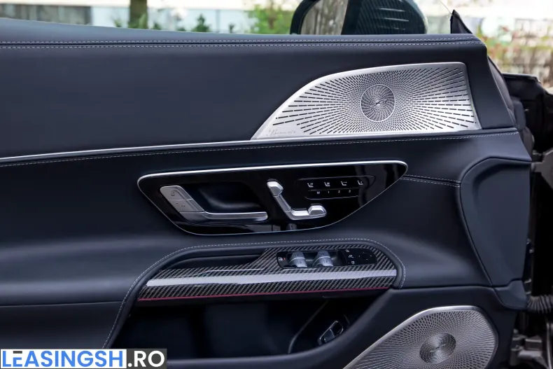 Mercedes-Benz SL 63 AMG (Clasa SL) din 2023 cu 14.900 km - oferta MER207027 - foto 33