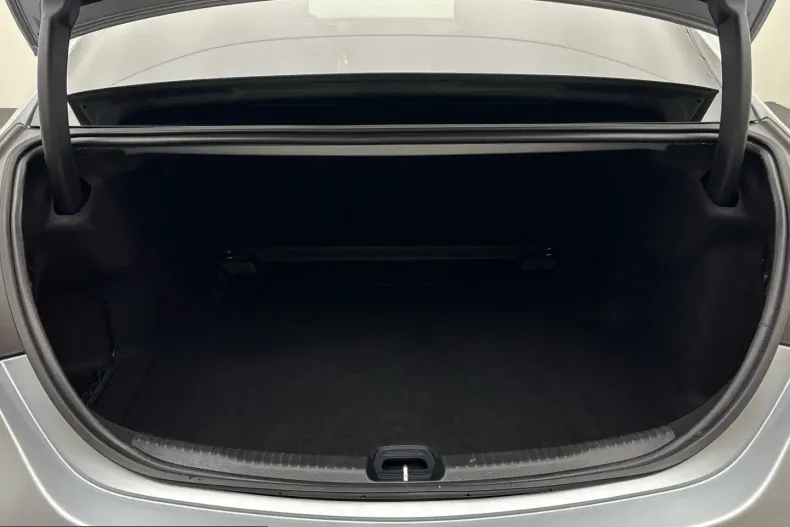 Mercedes-Benz C 43 AMG (Clasa C) din 2024 cu 19.900 km - oferta MER207028 - foto 12