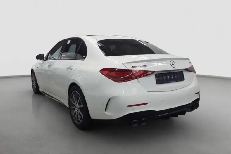 Mercedes-Benz C 43 AMG (Clasa C) din 2024 cu 7.616 km - oferta MER207033 - foto 5