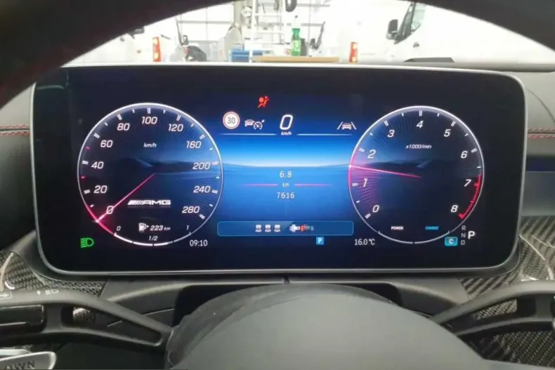 Mercedes-Benz C 43 AMG (Clasa C) din 2024 cu 7.616 km - oferta MER207033 - foto 7