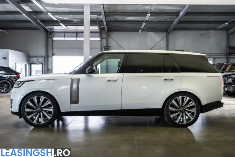 Land Rover Range Rover din 2025 cu 15.100 km - oferta LAN207041 - foto 9