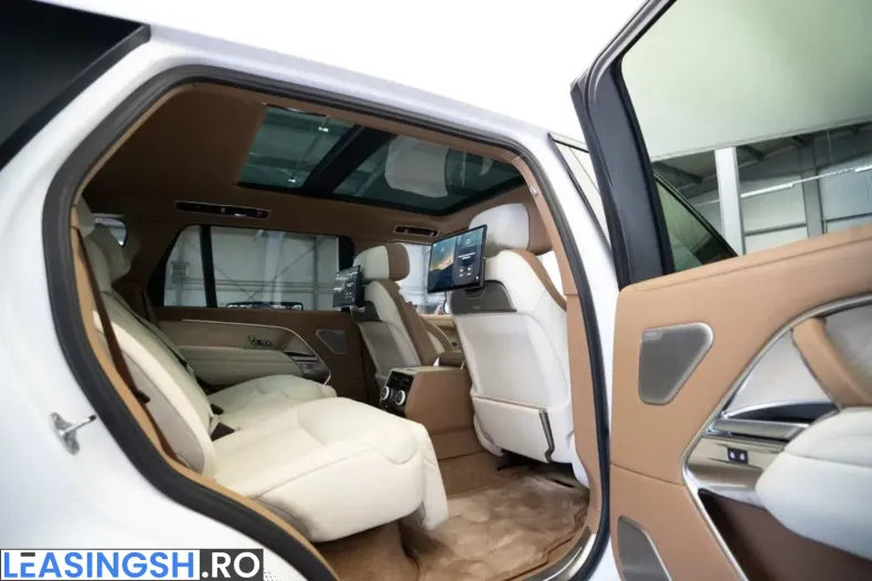 Land Rover Range Rover din 2025 cu 15.100 km - oferta LAN207041 - foto 14