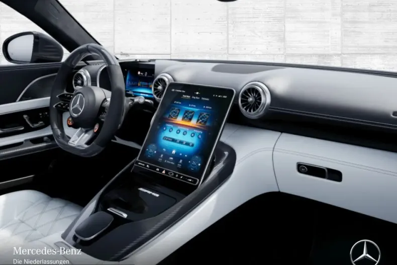 Mercedes-Benz AMG GT (Clasa GT) din 2025 cu 7.751 km - oferta MER207045 - foto 11