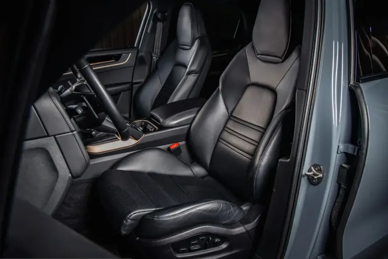 Porsche Cayenne din 2024 cu 41.000 km - oferta POR207046 - foto 7