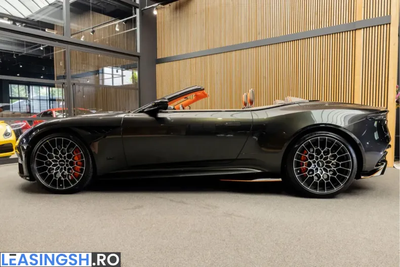 Aston Martin DBS din 2024 cu 3.500 km - oferta AST207050 - foto 3
