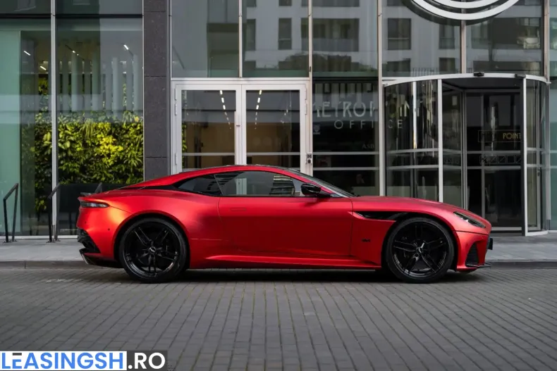 Aston Martin DBS din 2023 cu 17.720 km - oferta AST207051 - foto 5