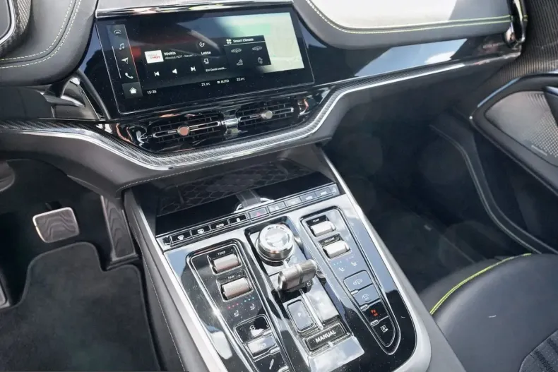 Aston Martin DBX din 2025 cu 15.000 km - oferta AST207052 - foto 17