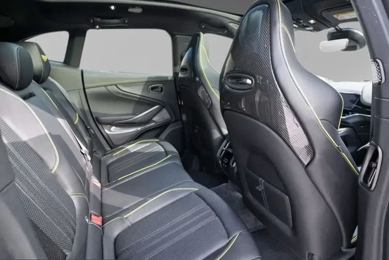Aston Martin DBX din 2025 cu 15.000 km - oferta AST207052 - foto 23