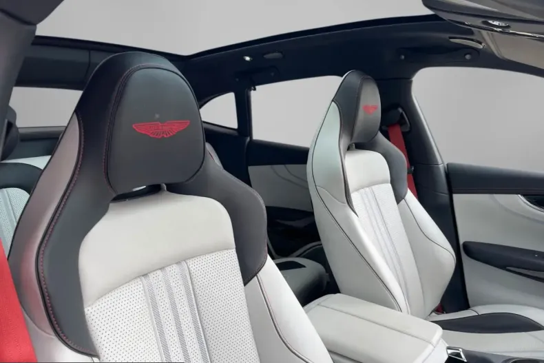 Aston Martin DBX din 2024 cu 29.999 km - oferta AST207053 - foto 10