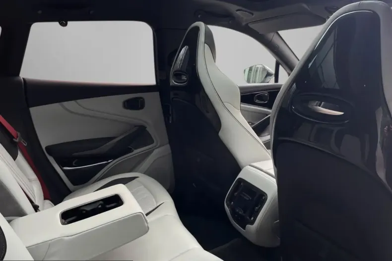 Aston Martin DBX din 2024 cu 29.999 km - oferta AST207053 - foto 16