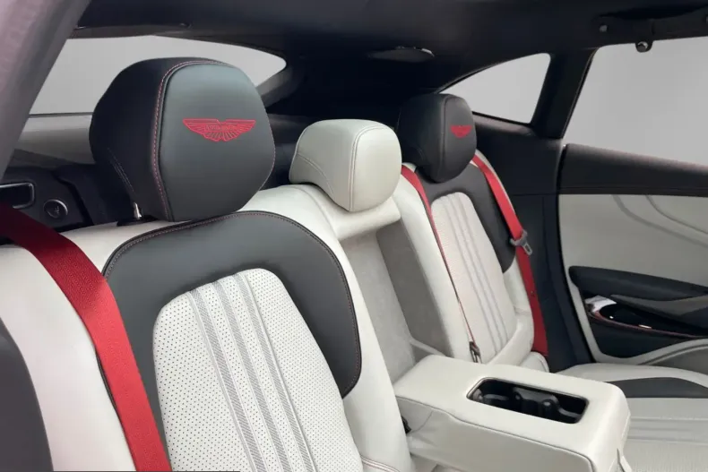 Aston Martin DBX din 2024 cu 29.999 km - oferta AST207053 - foto 17