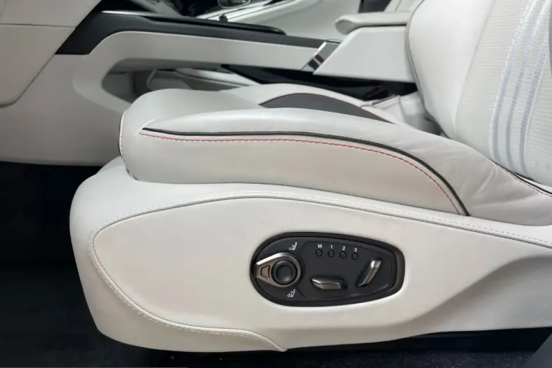 Aston Martin DBX din 2024 cu 29.999 km - oferta AST207053 - foto 23