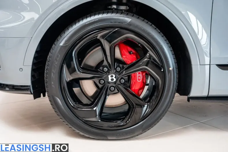 Bentley Bentayga din 2025 cu 4.000 km - oferta BEN207057 - foto 6