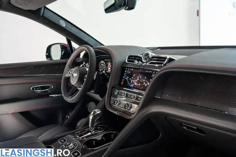 Bentley Bentayga din 2025 cu 4.000 km - oferta BEN207057 - foto 9
