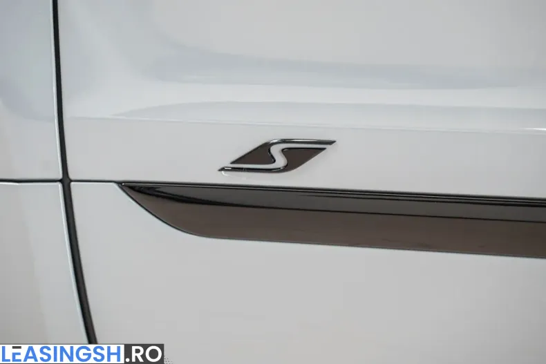 Bentley Bentayga din 2025 cu 4.000 km - oferta BEN207057 - foto 23