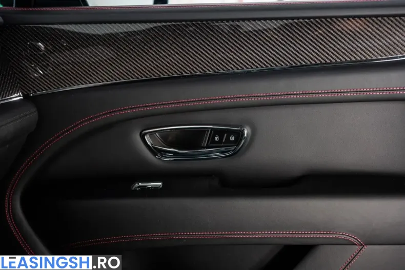 Bentley Bentayga din 2025 cu 4.000 km - oferta BEN207057 - foto 38