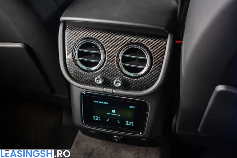 Bentley Bentayga din 2025 cu 4.000 km - oferta BEN207057 - foto 41