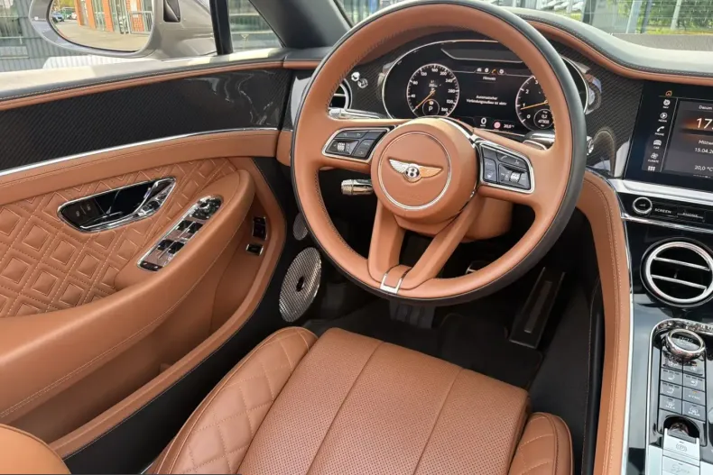 Bentley Continental GTC din 2023 cu 47.330 km - oferta BEN207058 - foto 19