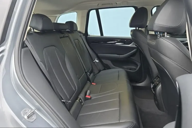 BMW X3 (Seria X) din 2022 cu 114.000 km - oferta BMW207064 - foto 11