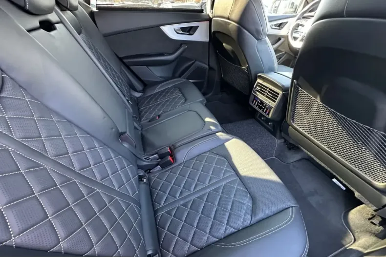 Audi Q8 din 2022 cu 99.000 km - oferta AUD207075 - foto 26