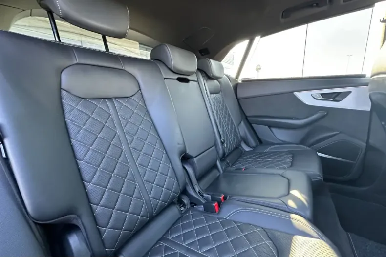 Audi Q8 din 2022 cu 99.000 km - oferta AUD207075 - foto 27