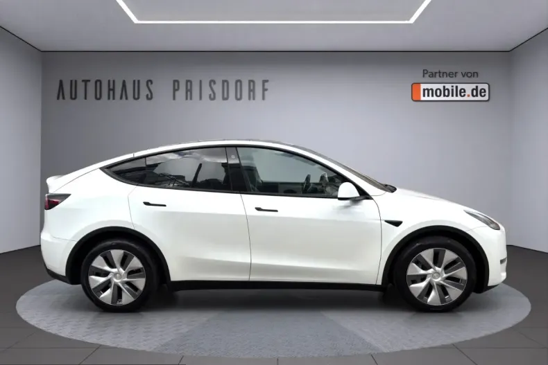 Tesla Model Y din 2023 cu 48.487 km - oferta TES207081 - foto 4