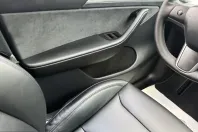 Tesla Model Y din 2023 cu 48.487 km - oferta TES207081 - foto 23