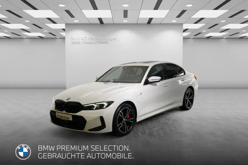 BMW 330 (Seria 3) din 2024 cu 22.841 km - oferta BMW207091 - foto 1