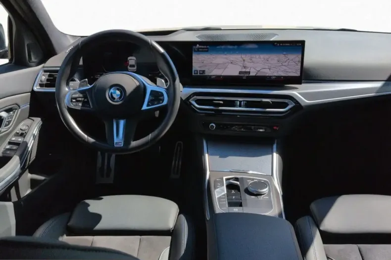 BMW 330 (Seria 3) din 2024 cu 17.953 km - oferta BMW207094 - foto 12