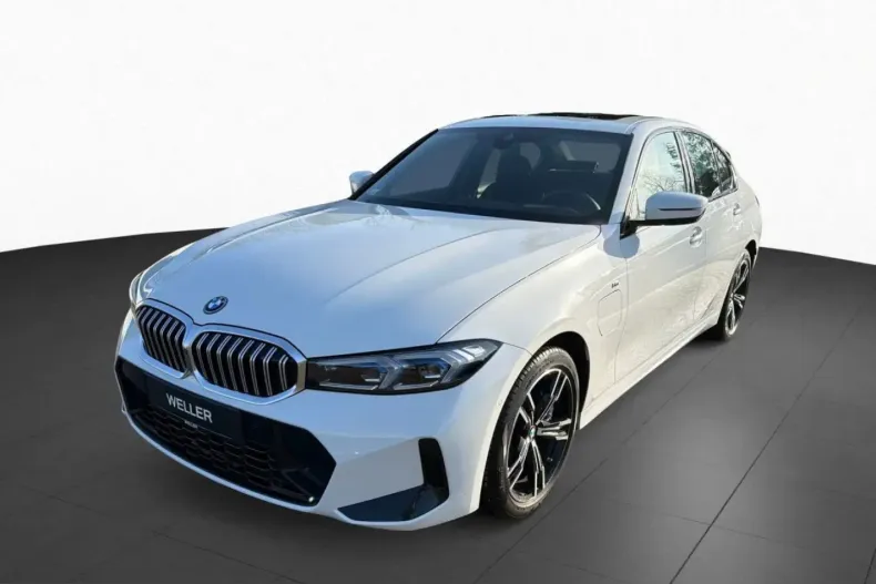 BMW 330 (Seria 3) din 2024 cu 27.803 km - oferta BMW207096 - foto 3