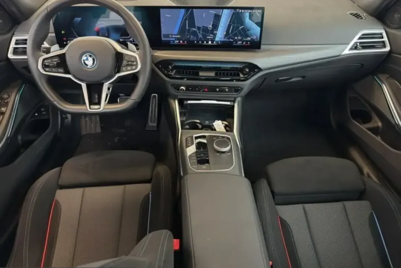 BMW 330 (Seria 3) din 2024 cu 21.731 km - oferta BMW207098 - foto 8