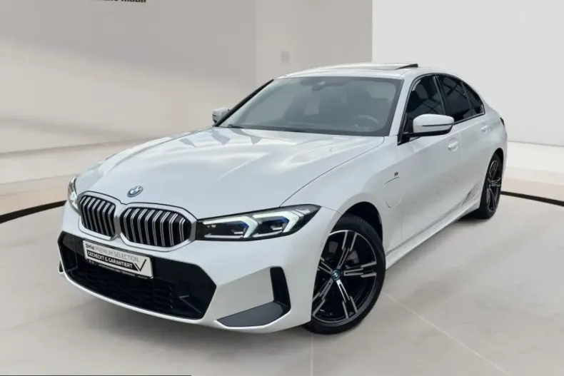 BMW 330 (Seria 3) din 2024 cu 34.000 km - oferta BMW207100 - foto 2