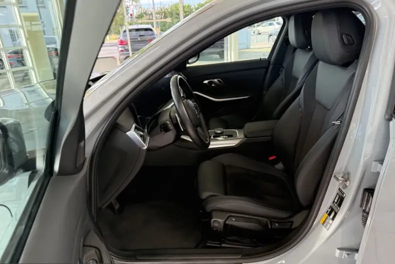 BMW 320 (Seria 3) din 2024 cu 14.999 km - oferta BMW207101 - foto 7