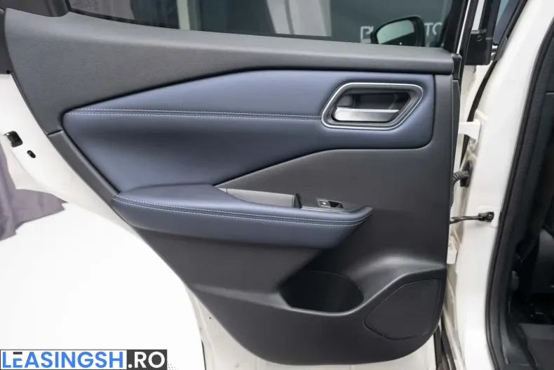 Nissan Qashqai din 2024 cu 20.126 km - oferta NIS207102 - foto 28