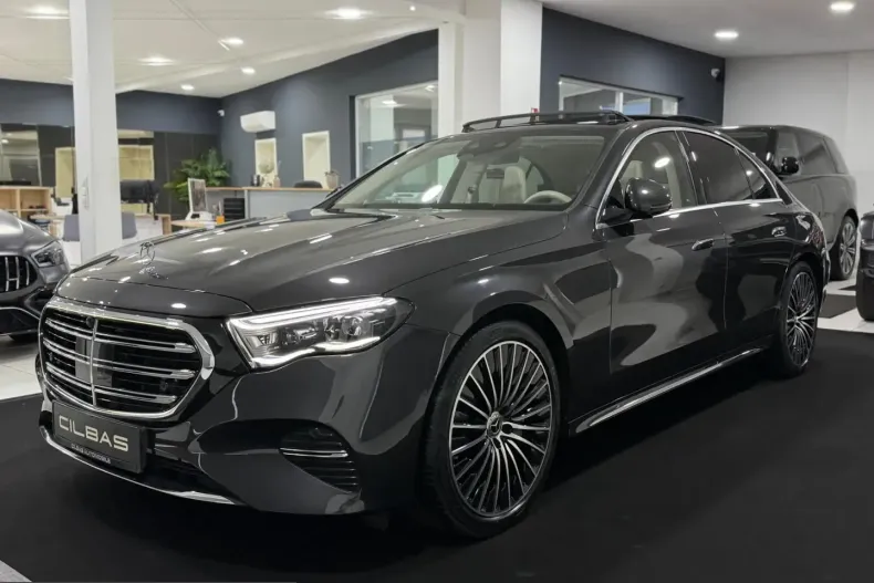 Mercedes-Benz E 400 (Clasa E) din 2023 cu 74.433 km - oferta MER207103 - foto 2