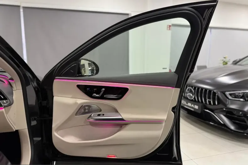 Mercedes-Benz E 400 (Clasa E) din 2023 cu 74.433 km - oferta MER207103 - foto 34