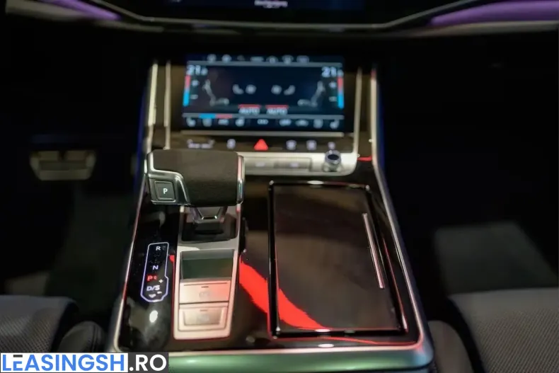 Audi RSQ8 din 2026 cu 6.150 km - oferta AUD207105 - foto 11