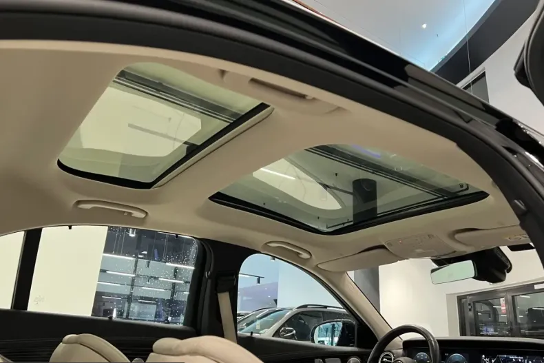 Mercedes-Benz E 300 (Clasa E) din 2023 cu 110.000 km - oferta MER207108 - foto 7