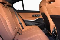 BMW 330 (Seria 3) din 2024 cu 12.671 km - oferta BMW207109 - foto 11