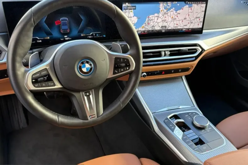 BMW 330 (Seria 3) din 2024 cu 12.671 km - oferta BMW207109 - foto 13