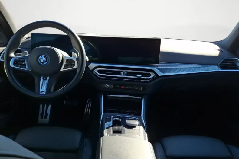 BMW 330 (Seria 3) din 2023 cu 40.118 km - oferta BMW207112 - foto 11