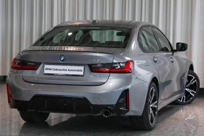 BMW 330 (Seria 3) din 2023 cu 42.093 km - oferta BMW207113 - foto 3