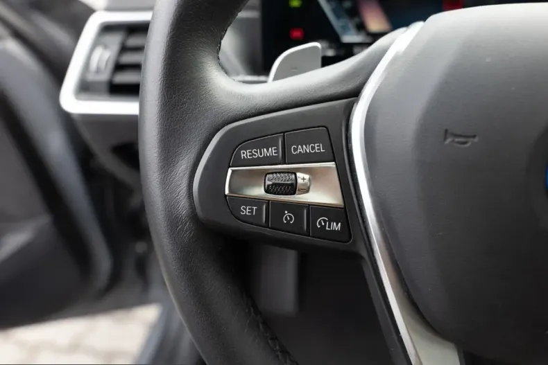 BMW 320 (Seria 3) din 2023 cu 72.260 km - oferta BMW207118 - foto 23